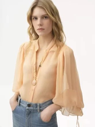 La collana con ciondolo Chloé Senses