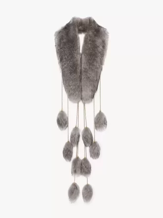 La sciarpa Treasure Tails in montone La sciarpa Treasure Tails in montone