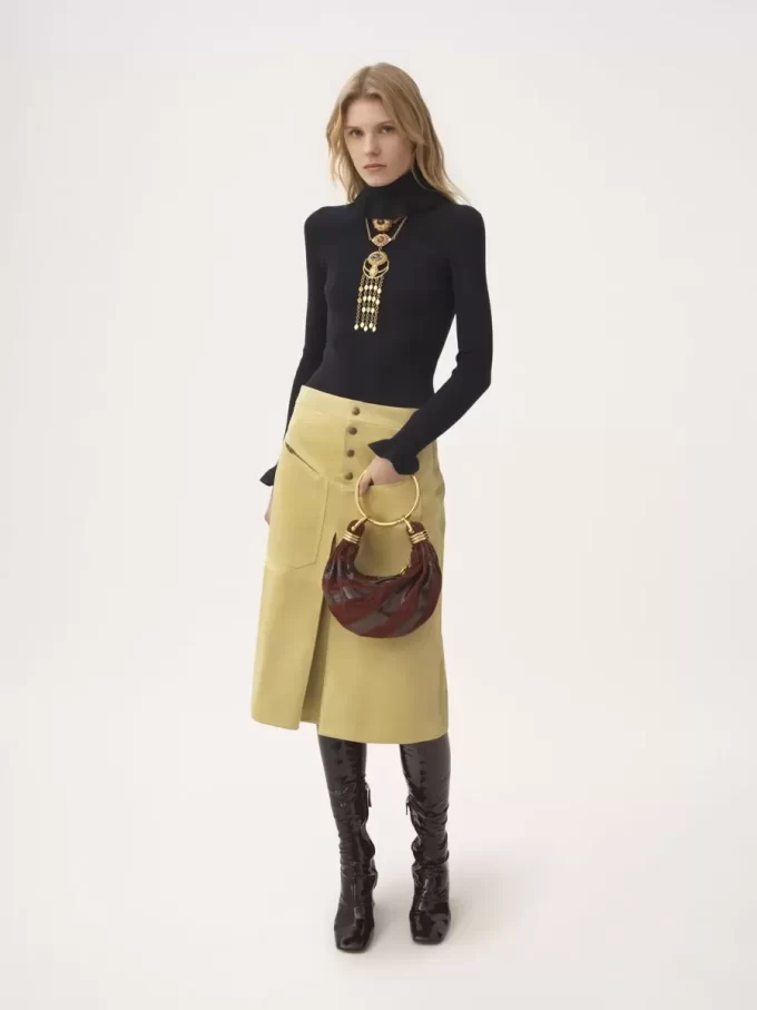 Maglione a collo alto aderente in maglia di cotone e lana
