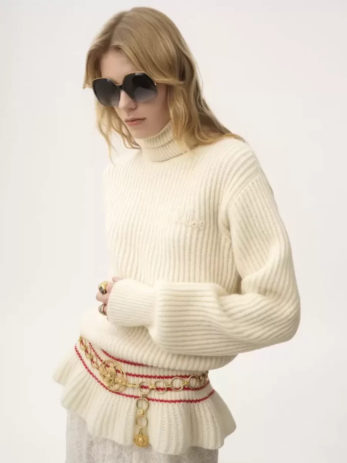Maglione a collo alto con logo oversize in maglia di lana e mohair