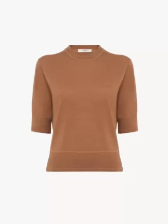 Maglione a maniche corte con logo in pregiata maglia di lana merino Maglione a maniche corte con logo in pregiata maglia di lana merino