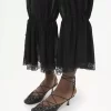 Pantaloni corti fluidi in charmeuse di seta e pizzo Pantaloni corti fluidi in charmeuse di seta e pizzo