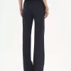Pantaloni sartoriali maschili in lana elasticizzata Pantaloni sartoriali maschili in lana elasticizzata