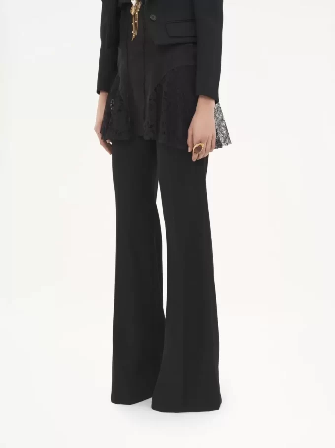 Pantaloni sartoriali svasati in gabardine di lana Pantaloni sartoriali svasati in gabardine di lana