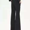 Pantaloni sartoriali svasati in gabardine di lana Pantaloni sartoriali svasati in gabardine di lana