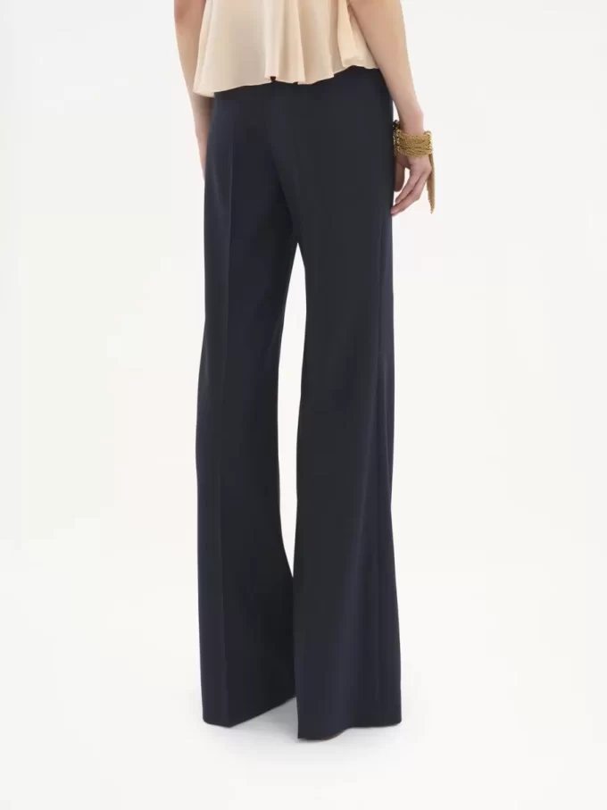 Pantaloni sartoriali svasati in lana elasticizzata Pantaloni sartoriali svasati in lana elasticizzata