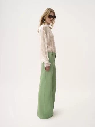 Pantaloni svasati in tela di cotone Pantaloni svasati in tela di cotone