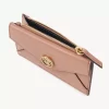 Piccola borsa a busta con scomparti per carte in pelle martellata Piccola borsa a busta con scomparti per carte in pelle martellata