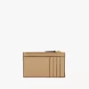 Piccola borsa a busta con scomparti per carte in pelle martellata Piccola borsa a busta con scomparti per carte in pelle martellata