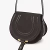Piccola borsa a tracolla Marcie in pelle scamosciata Piccola borsa a tracolla Marcie in pelle scamosciata