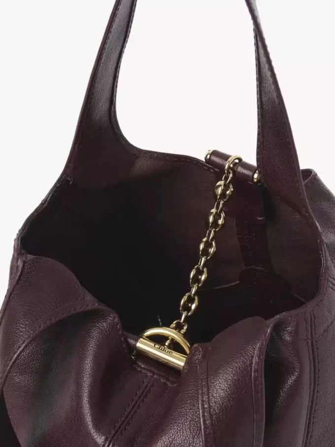 Piccola borsa Chloé Balloon in pelle martellata Piccola borsa Chloé Balloon in pelle martellata