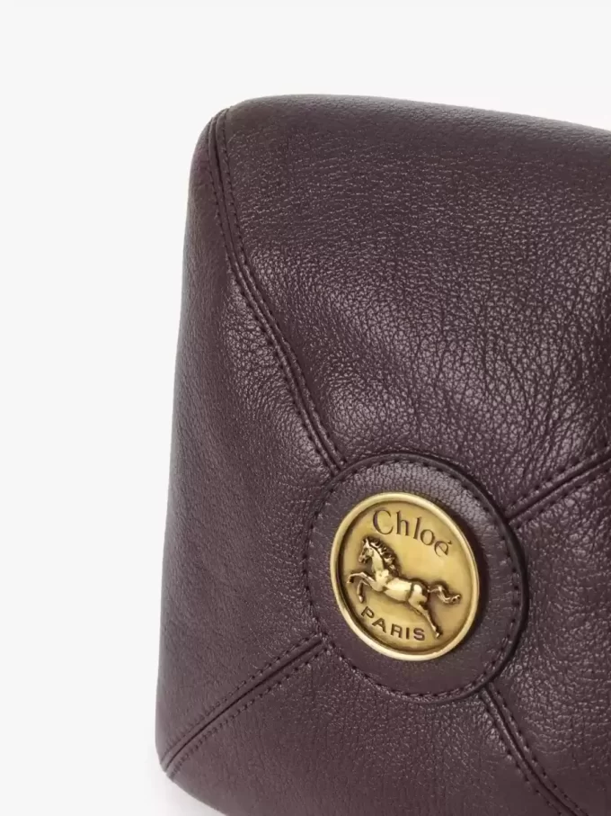 Piccola borsa Chloé Balloon in pelle martellata Piccola borsa Chloé Balloon in pelle martellata