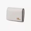 Piccola borsa Chloé Iconic a tre ante con tasca portamonete in pelle martellata Piccola borsa Chloé Iconic a tre ante con tasca portamonete in pelle martellata