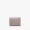 Piccola borsa Chloé Iconic tri-fold con tasca portamonete in pelle lucida Piccola borsa Chloé Iconic tri-fold con tasca portamonete in pelle lucida