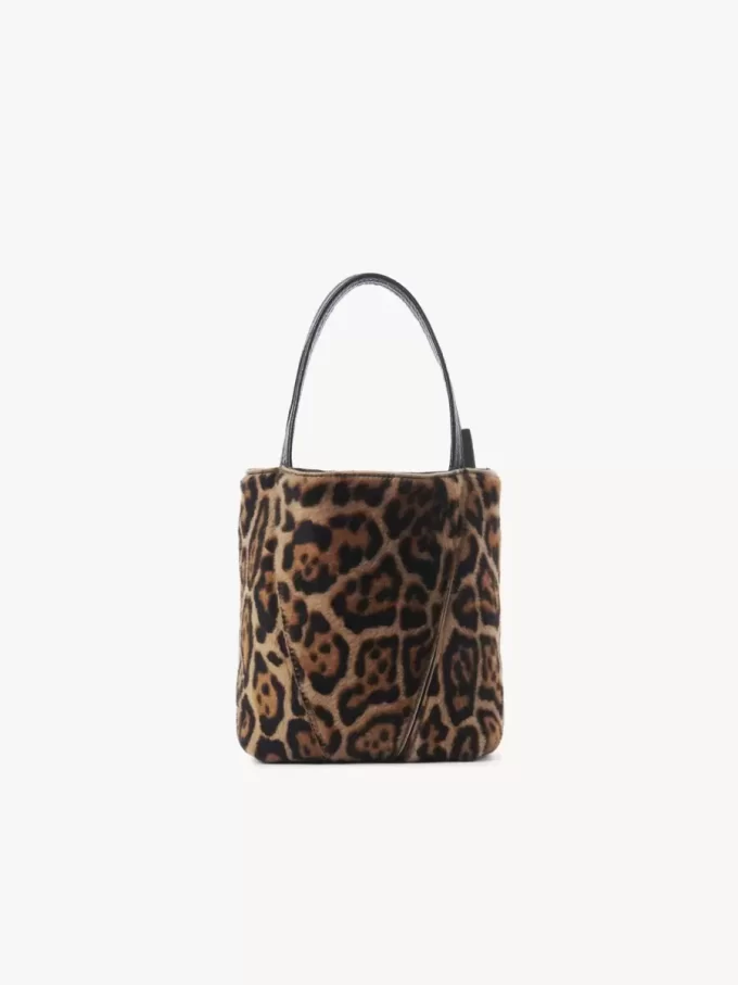 Piccola borsa tote Chloé Spin in shearling con stampa leopardata Piccola borsa tote Chloé Spin in shearling con stampa leopardata
