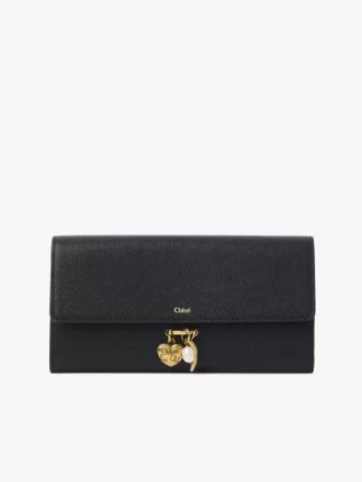 Portafoglio lungo Chloé Charms con patta in pelle martellata