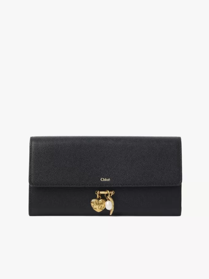 Portafoglio lungo Chloé Charms con patta in pelle martellata