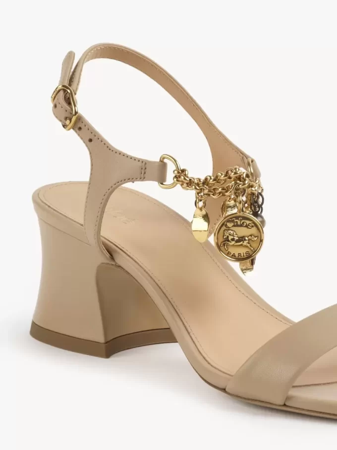 Sandalo con tacco Chloé Charms Sandalo con tacco Chloé Charms