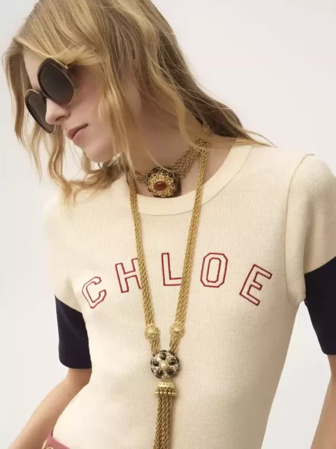 T-shirt aderente con logo in cotone e lana fiammata T-shirt aderente con logo in cotone e lana fiammata