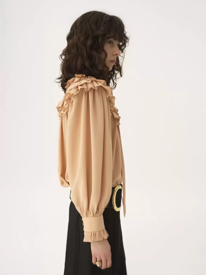 Top oversize con volant in crêpe de chine Top oversize con volant in crêpe de chine